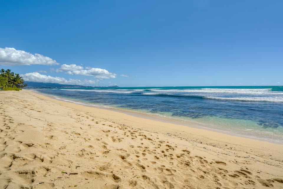 Ewa Beach Apartment ~ 1 Mi to Puʻuloa Beach Park! Apartment in Ewa Beach