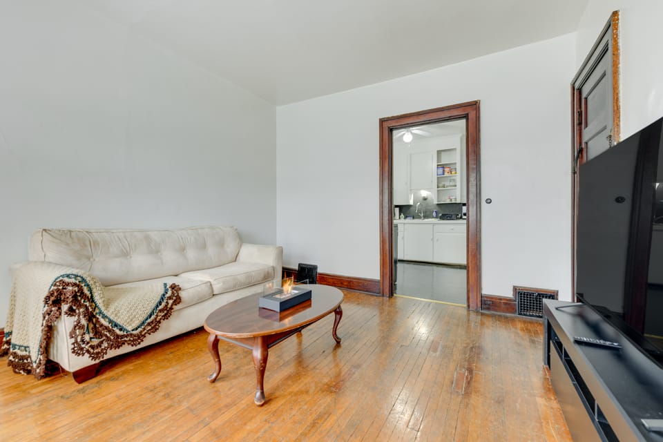 Charming Buffalo Apartment: 2 Mi to Downtown Apartment in Buffalo