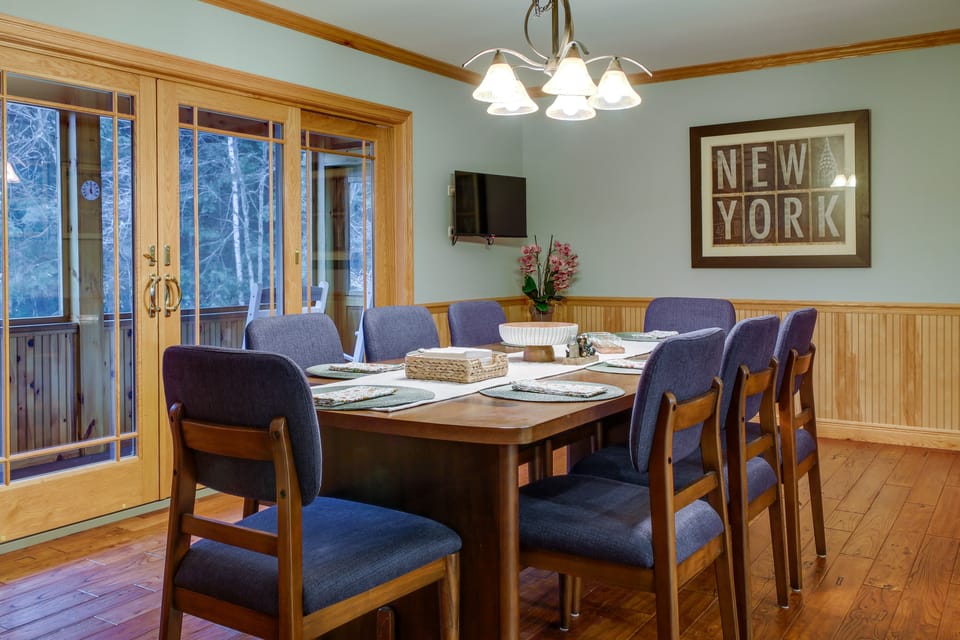 Adirondack Retreat w/ Heated Pool & Scenic Views! House in Capital District, NY, USA