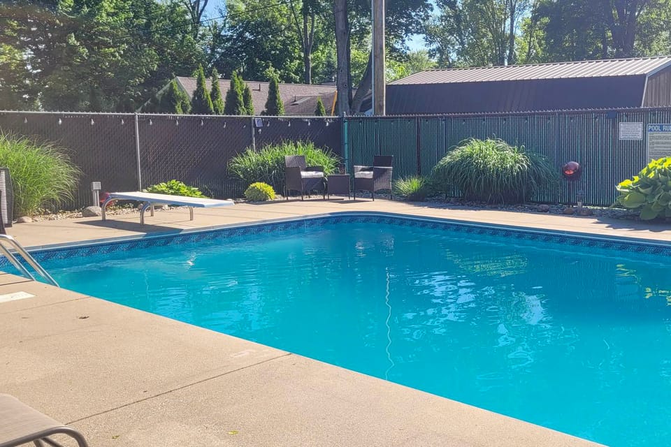 Cassopolis Vacation Home - Walk to Diamond Lake! House in Cassopolis