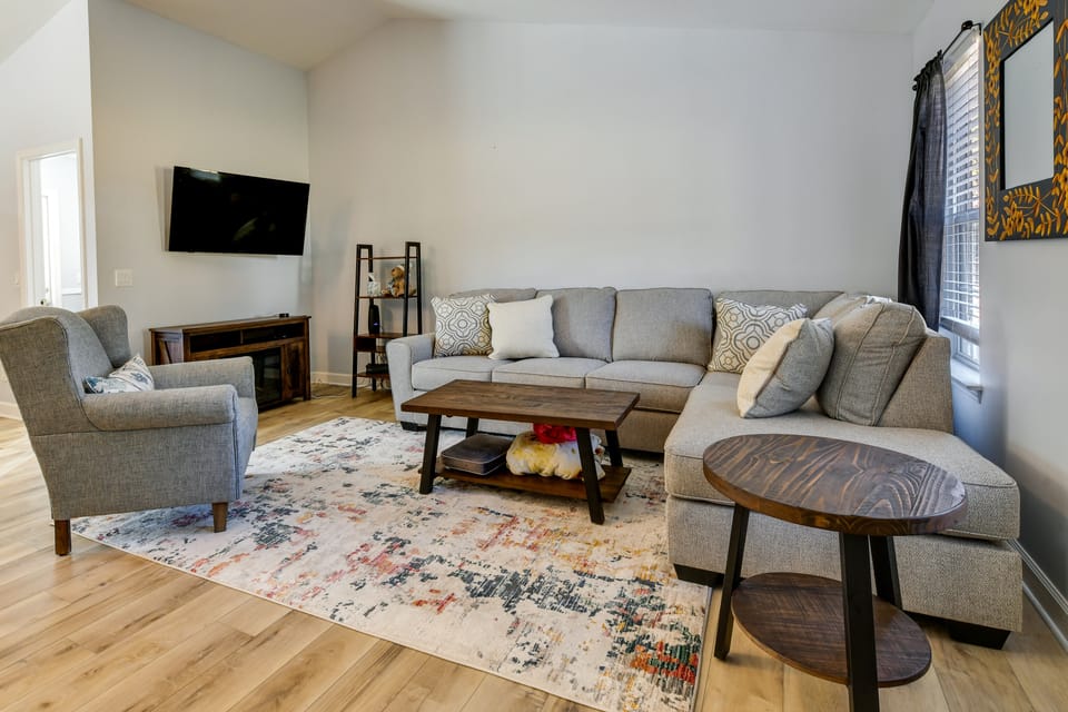 Peaceful Troutman Home: 5 Mi to Lake Norman! House in Lake Norman