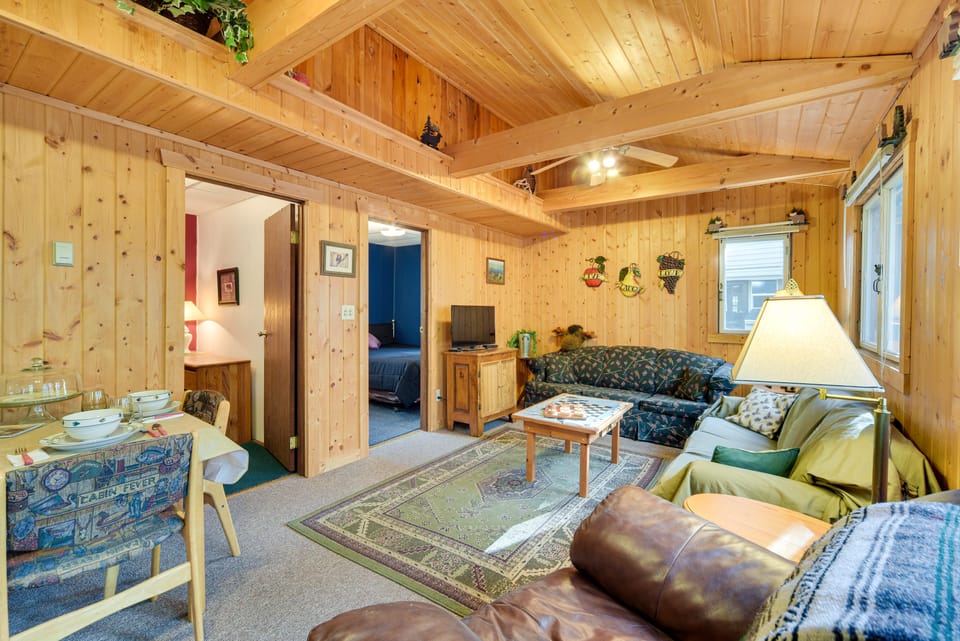 Hayward Cabin w/ Boat Slip + Fish House! House in Wisconsin