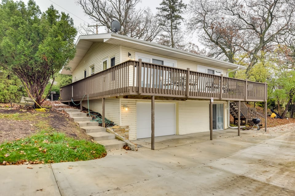 Salem Vacation Home w/ Dock: Steps to Paddock Lake House in Paddock Lake