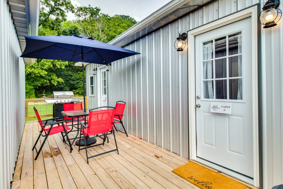 Norfork Studio Escape: Walk to White River! Apartment in Arkansas