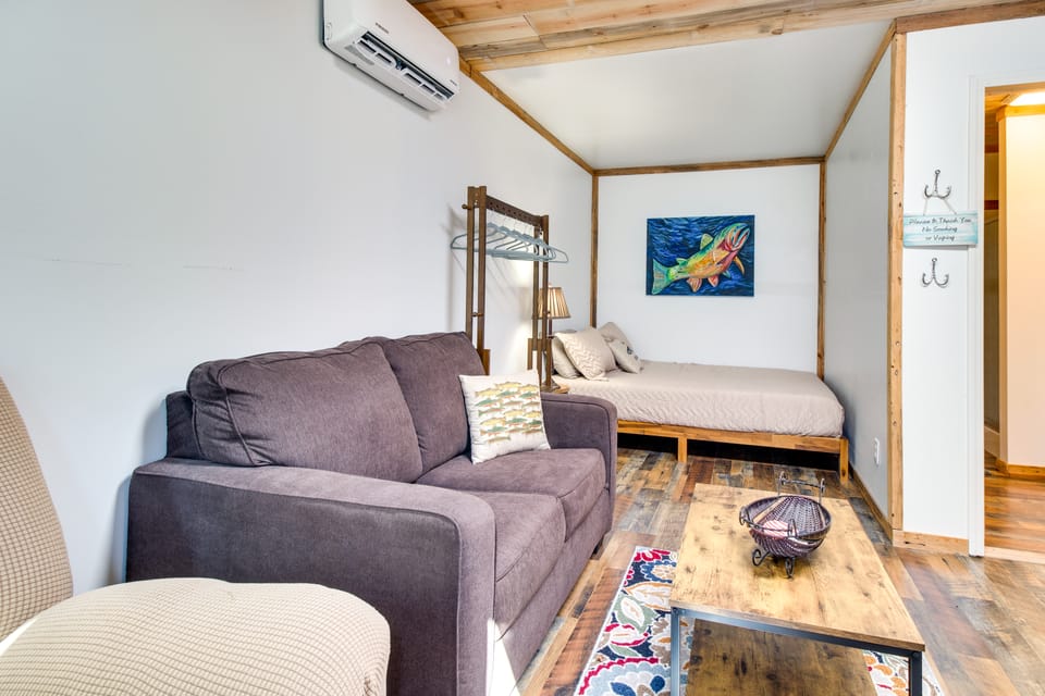 Peaceful Norfork Escape: Walk to White River! House in Arkansas