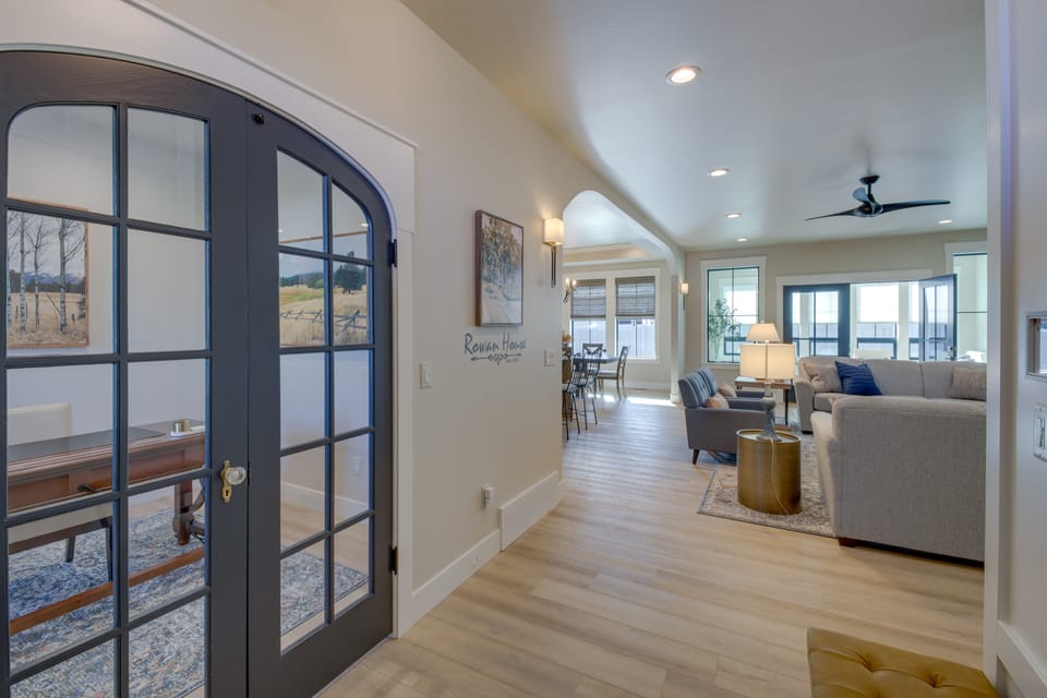 Red Lodge Home w/ Private Hot Tub & Fire Pit! House in Red Lodge