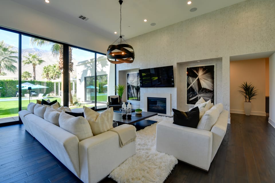 Mtn Views + Outdoor Oasis: Palm Springs Home! House in Palm Springs