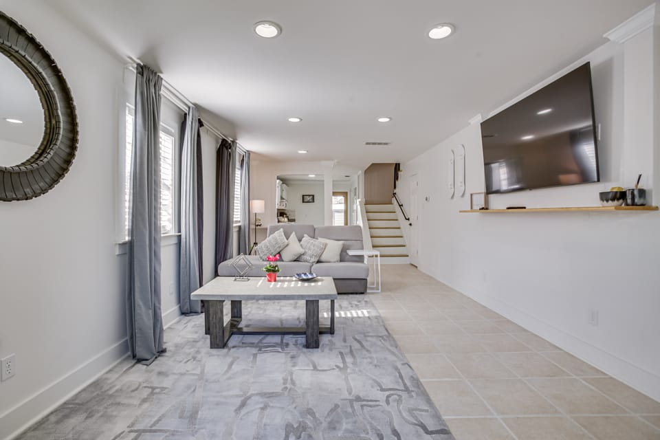 7 Mi to French Quarter: Modern Home in New Orleans Apartment in New Orleans