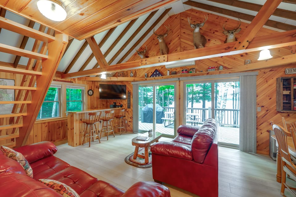 Cozy Chemo Pond Cabin w/ Dock & Waterfront Views House in Penobscot