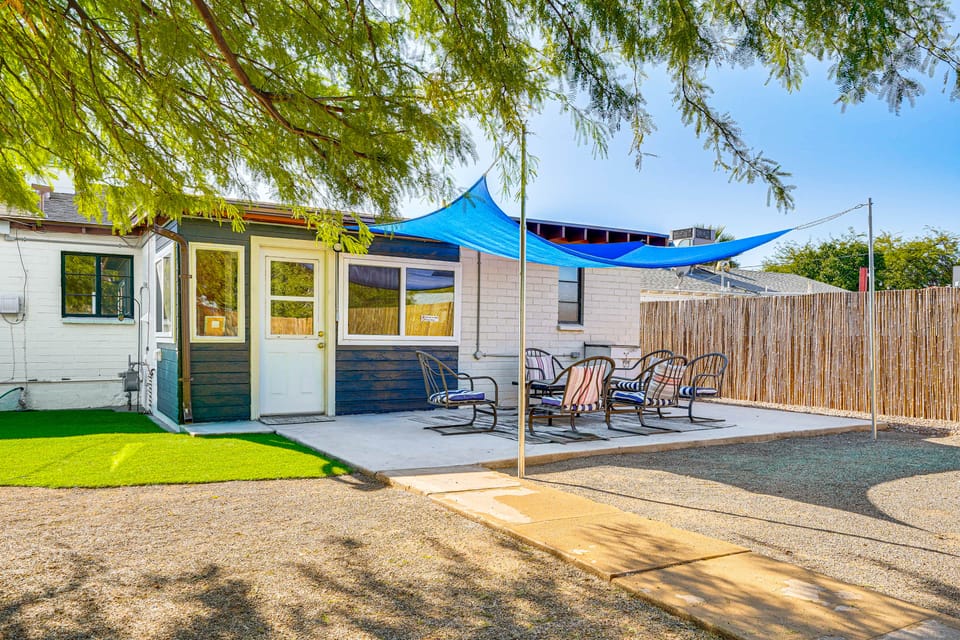 Spacious Yard + Patio: Central Tucson Retreat! House in Tucson