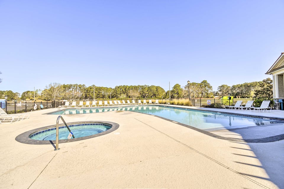 Crow Creek Golf Club Condo w/ Community Perks! Apartment in South Carolina