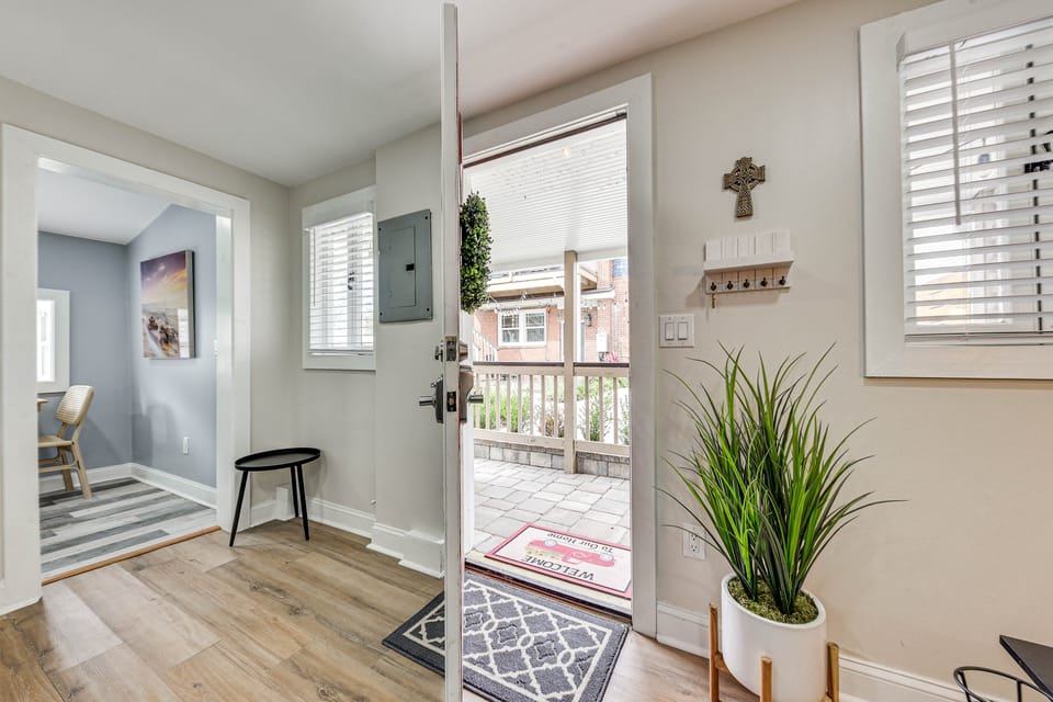 Cozy Jacksonville Cottage, Walkable Location! Cottage in Jacksonville