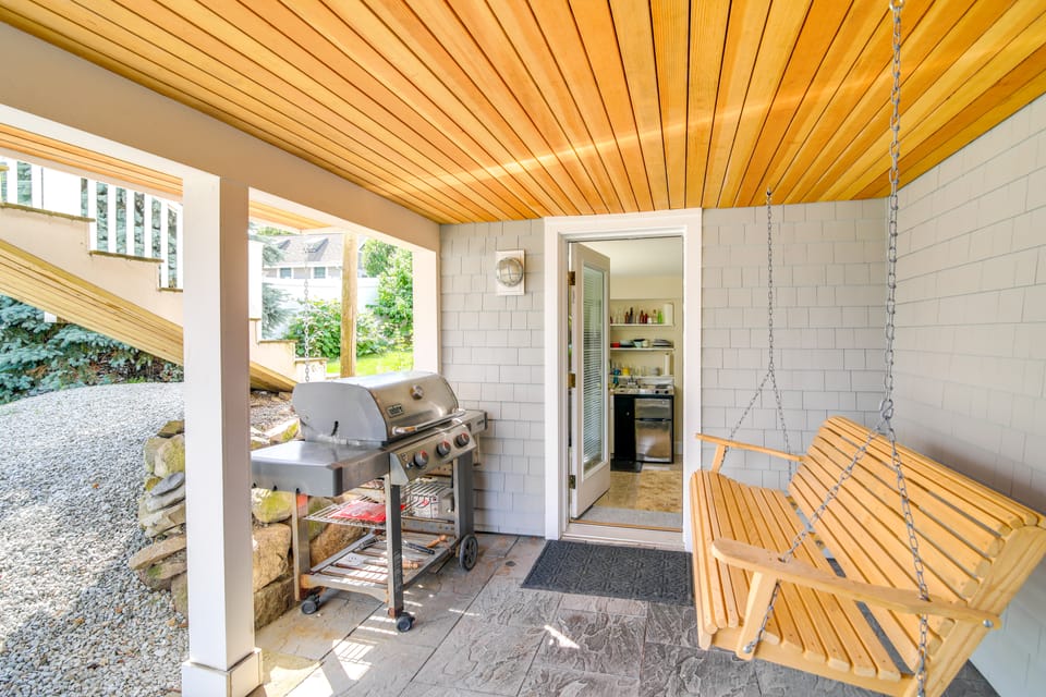 Pet-Friendly Garden Studio ~ 25 Mi to Boston! Apartment in Scituate