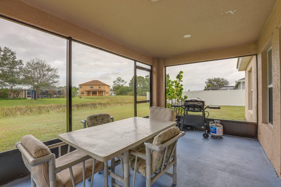 Pet-Friendly Port St Lucie Home ~ 5 Mi to Marina! House in Port Saint Lucie