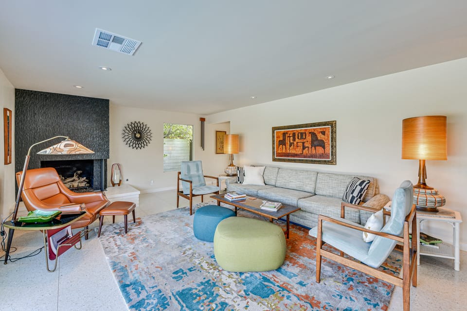 2 Mi to Downtown: Luxe Palm Springs Home! House in Palm Springs