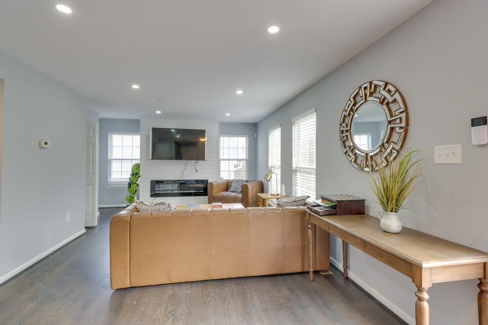 8 Mi to National Mall: Quiet Cheverly Apt Apartment in Cheverly