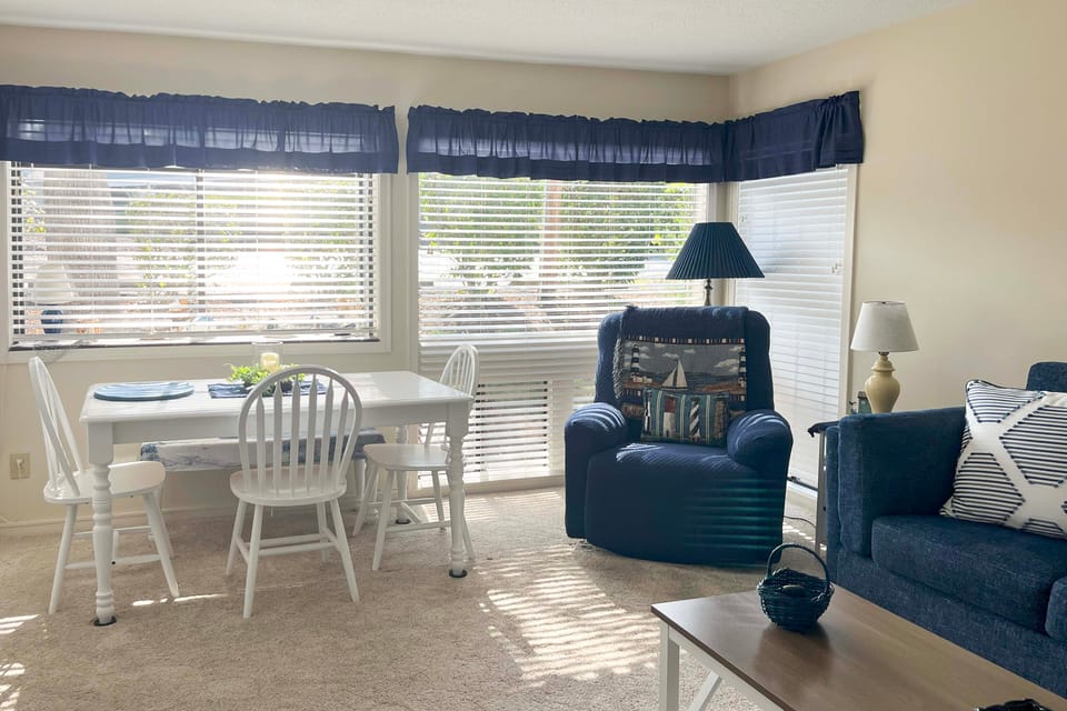 Arcadian Dunes 1st-Floor Gem: Pool & Beach Access! Apartment in South Carolina