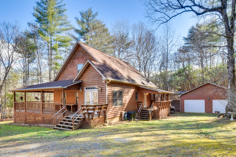 Hiawassee Vacation Rental w/ Grill ~ 9 Mi to Lake! House in Georgia