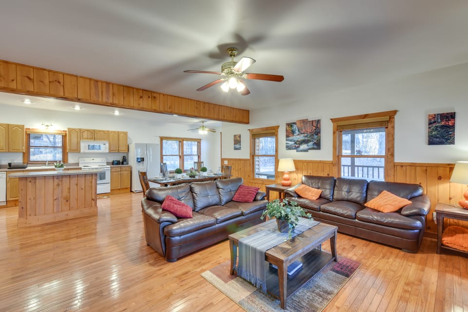 Hiawassee Vacation Rental w/ Grill ~ 9 Mi to Lake! House in Georgia