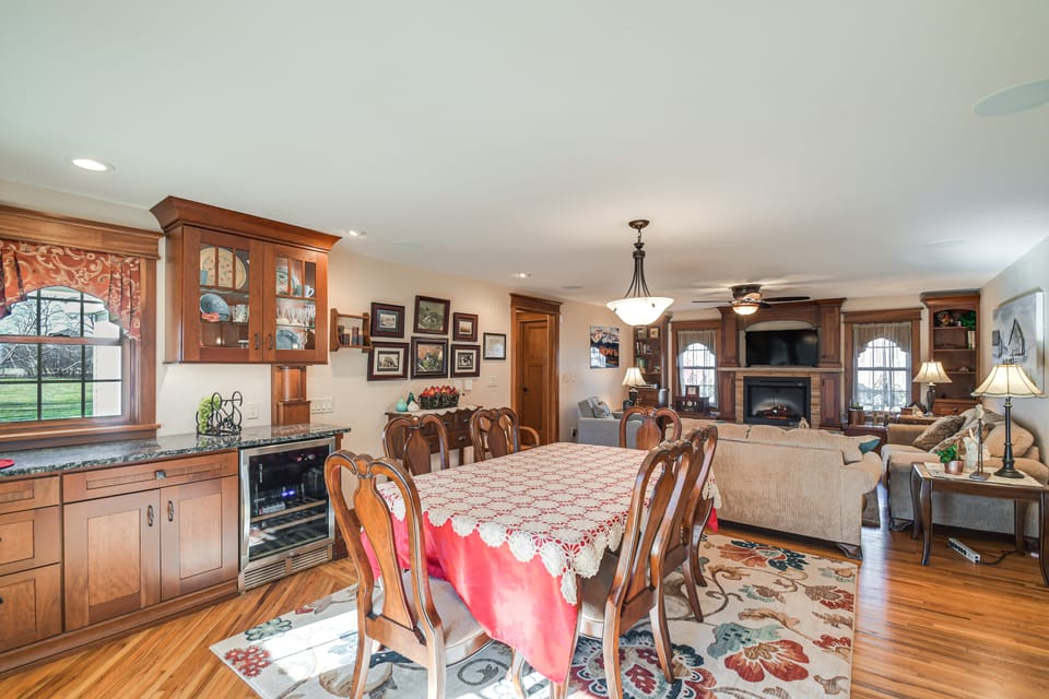 Charming Manchester Retreat w/ Patio & Fireplace! House in Iowa