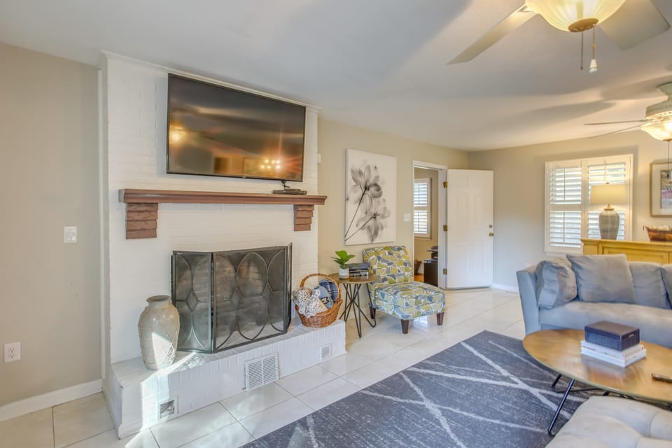 Walk to Beach: Myrtle Beach Home w/ Saltwater Pool House in Arcadian Shores