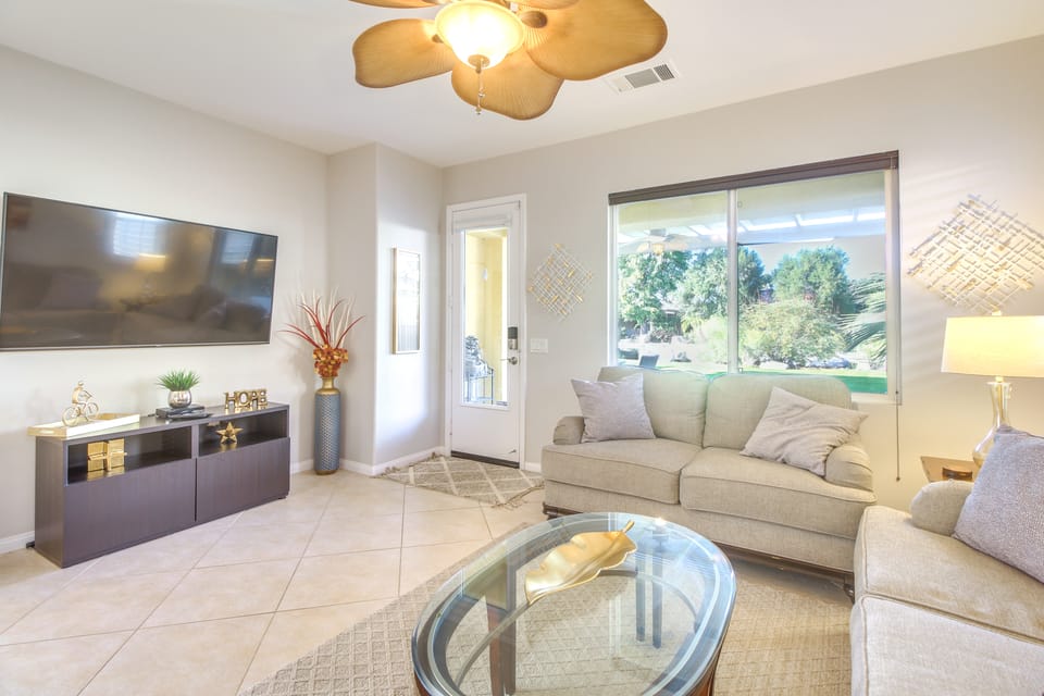 2 Mi to Empire Polo Club: Indio Home w/ Fireplace! House in La Quinta
