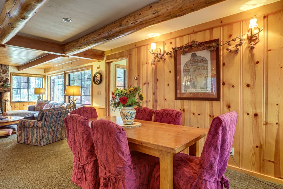 < 1 Mi to Lake Tahoe Beaches: Home w/ Fire Pit! House in Tahoe City