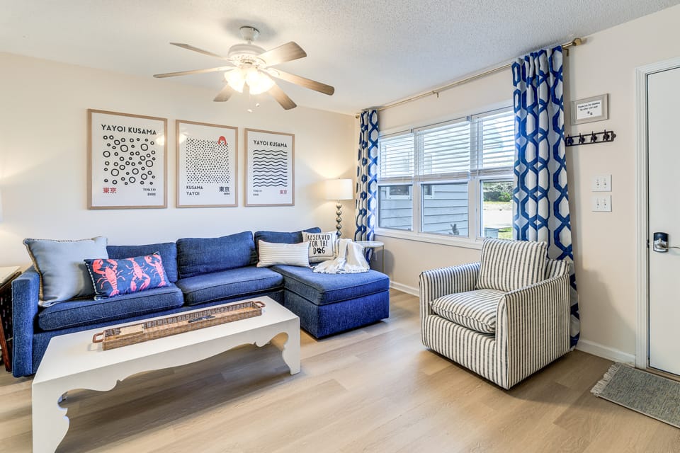 Well-Equipped Emerald Isle Townhome: Pets Welcome! Apartment in Emerald Isle