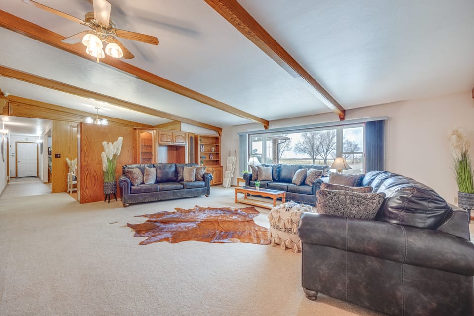 Stunning Calhan Home w/ Indoor Pool! House in Colorado