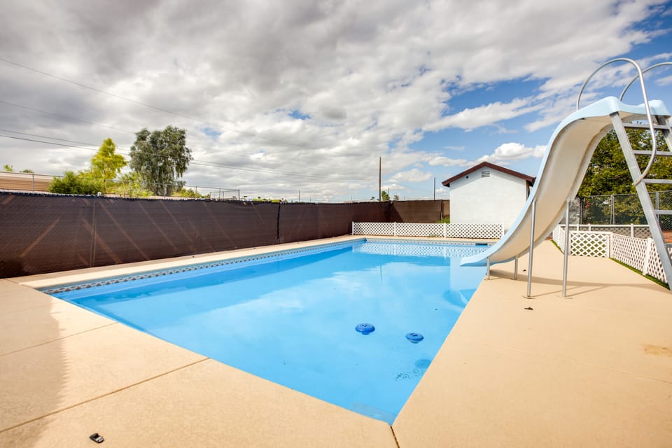 Las Vegas Haven w/ Private Pool! House in Las Vegas