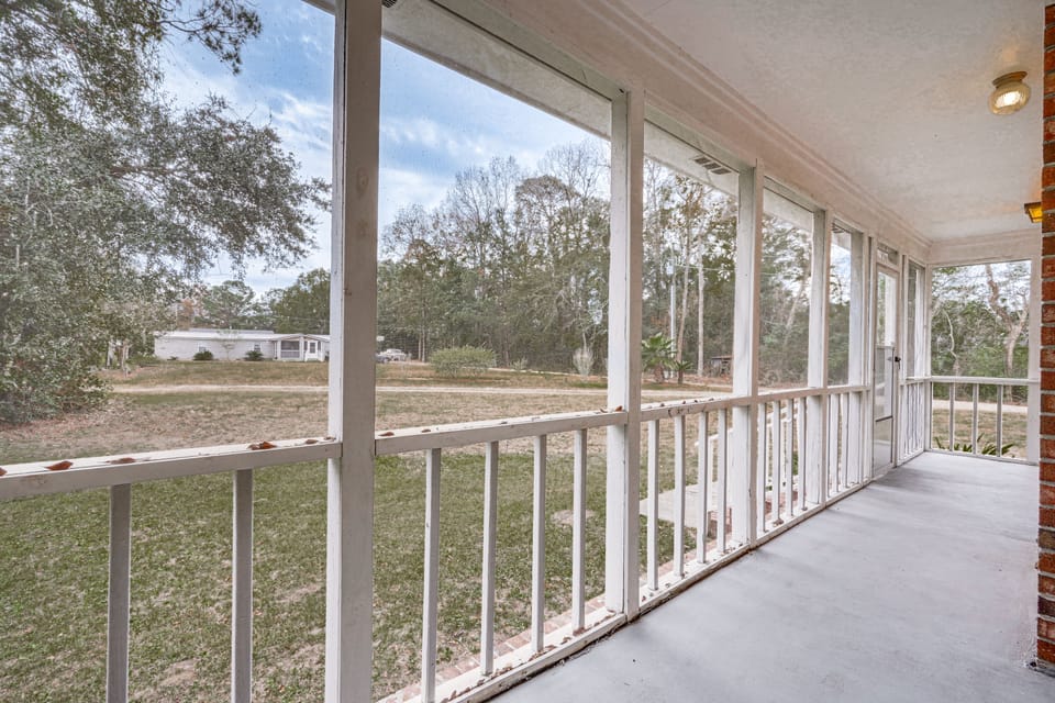 Secluded Mount Pleasant Home - 6 Mi to Beaches! House in Mount Pleasant