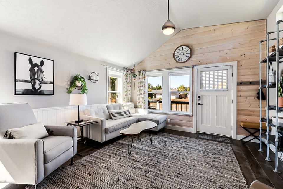 Sweet Seaview Home: Near Beach & Trailhead! House in Washington