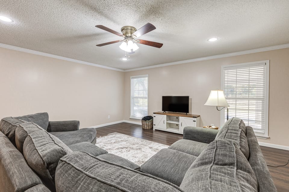 Tranquil Coden Retreat: 10 Mi to Dauphin Island! House in Mississippi