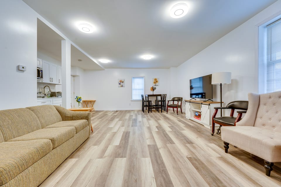 Ludlow Townhome: 3 Mi to Okemo Mountain! Apartment in Vermont