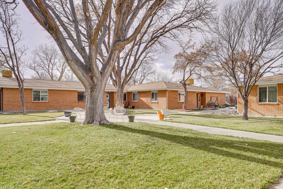 Downtown Delta Condo ~ 34 Mi to Black Canyon! Apartment in Colorado