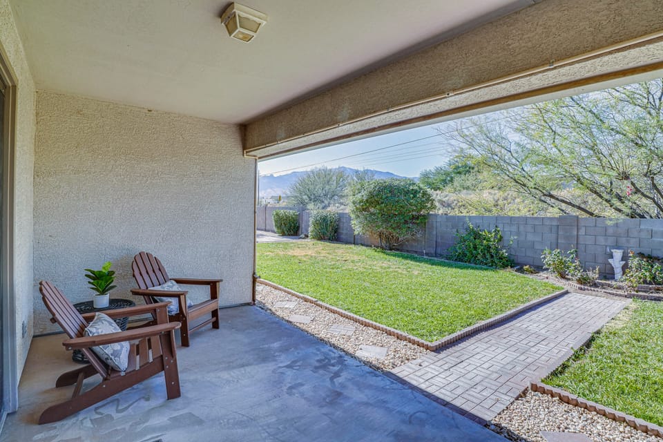 Thatcher Home w/ Fenced Backyard: 3 Mi to Downtown House in Arizona