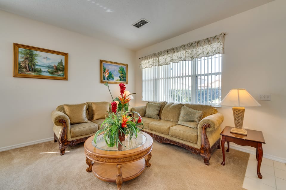 22 Mi to Disney: Kissimmee Home w/ Pool & Hot Tub House in Kissimmee