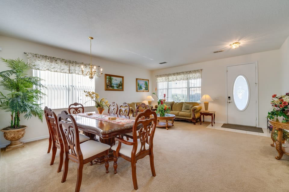 22 Mi to Disney: Kissimmee Home w/ Pool & Hot Tub House in Kissimmee