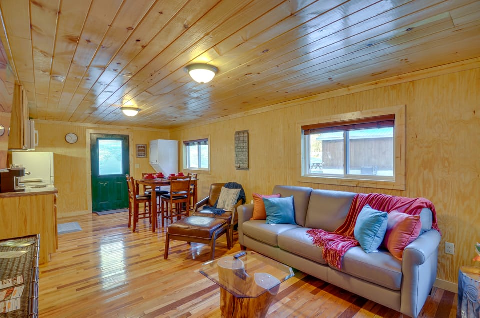 Peaceful Beattyville Cabin Near Red River Gorge! House in Beattyville
