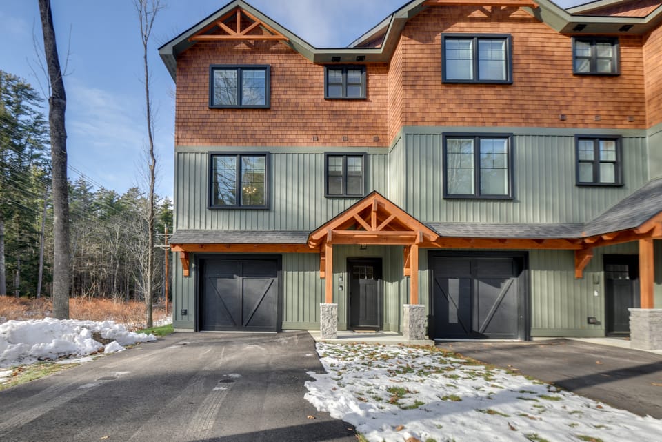 Spacious Conway Vacation Rental w/ Pool Table Apartment in North Conway