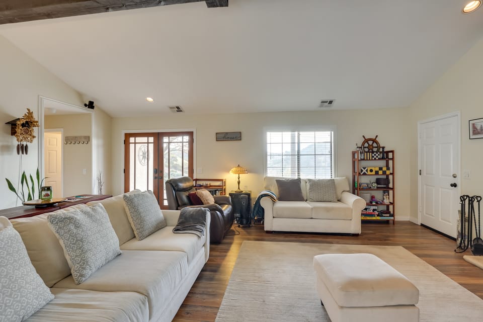 Pet-Friendly Temecula Home in Wine Country! House in Southern California