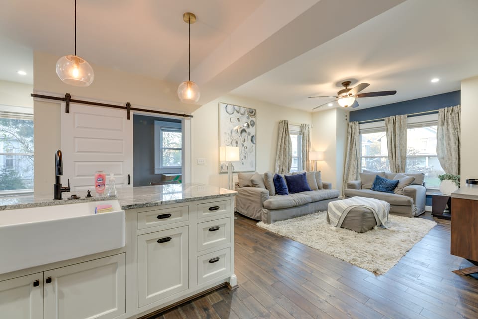 Charming Cincinnati Home w/ Spacious Deck! House in Cincinnati