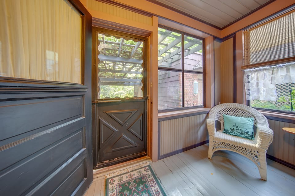 Spacious Jamestown Home Near Nat'l Comedy Center! House in Allegheny River