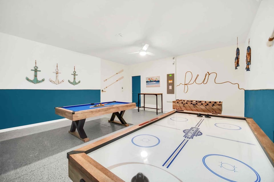 Resort Oasis w/ Game Room: 11 Mi to Disney! House in Four Corners