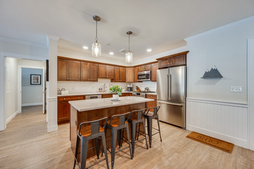 The Perfect All-Season Escape!!! Apartment in North Conway