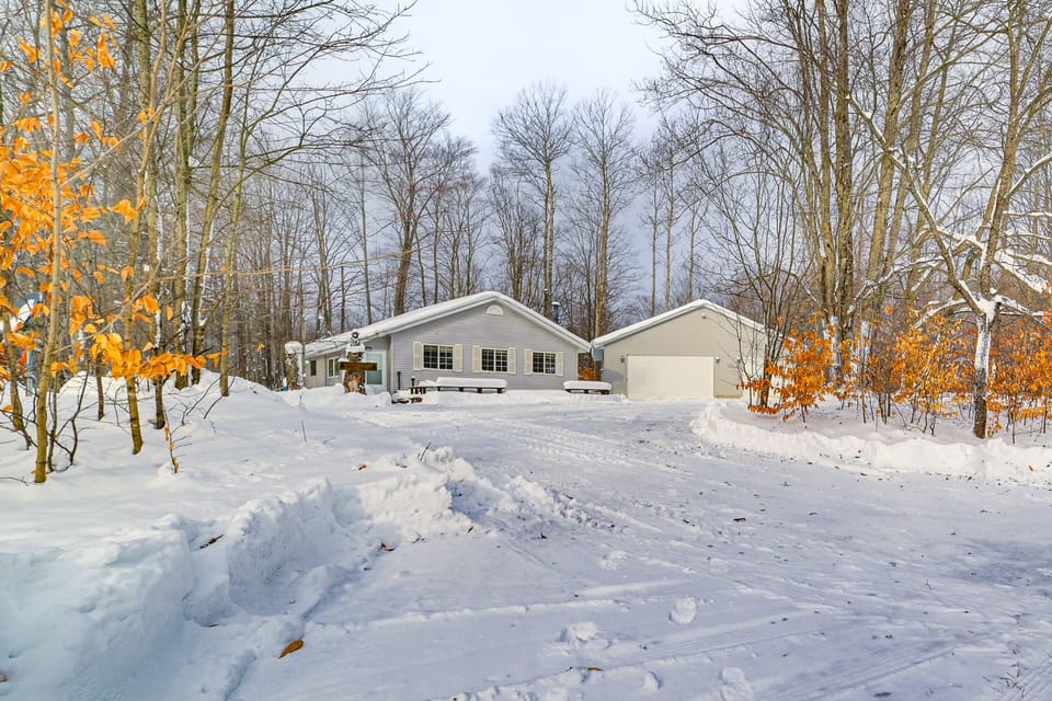 Secluded Mancelona Home w/ Gas Grill! House in Michigan
