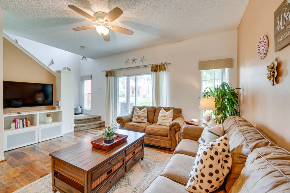 4 Mi to Disney: Emerald Island Resort Home! Apartment in Four Corners