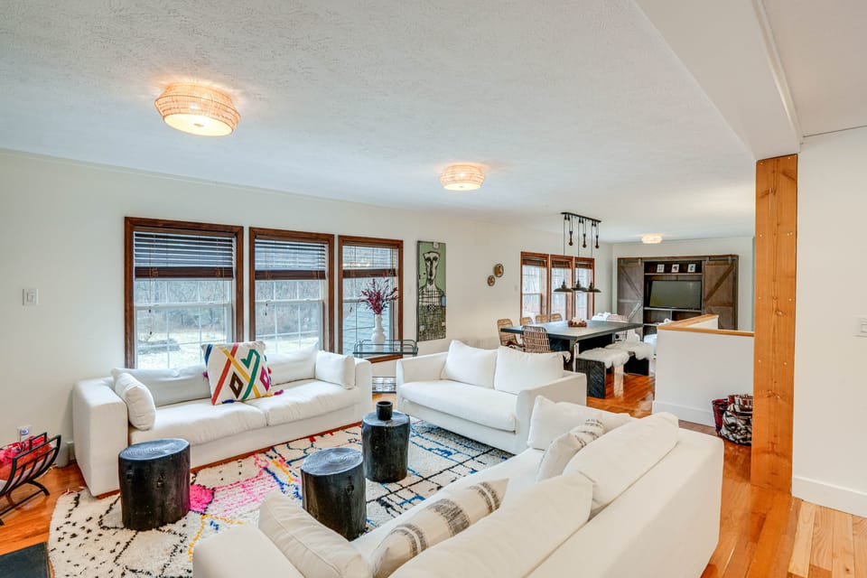Secluded Catskill Home w/ Hiking Trails On-Site! House in Capital District, NY, USA