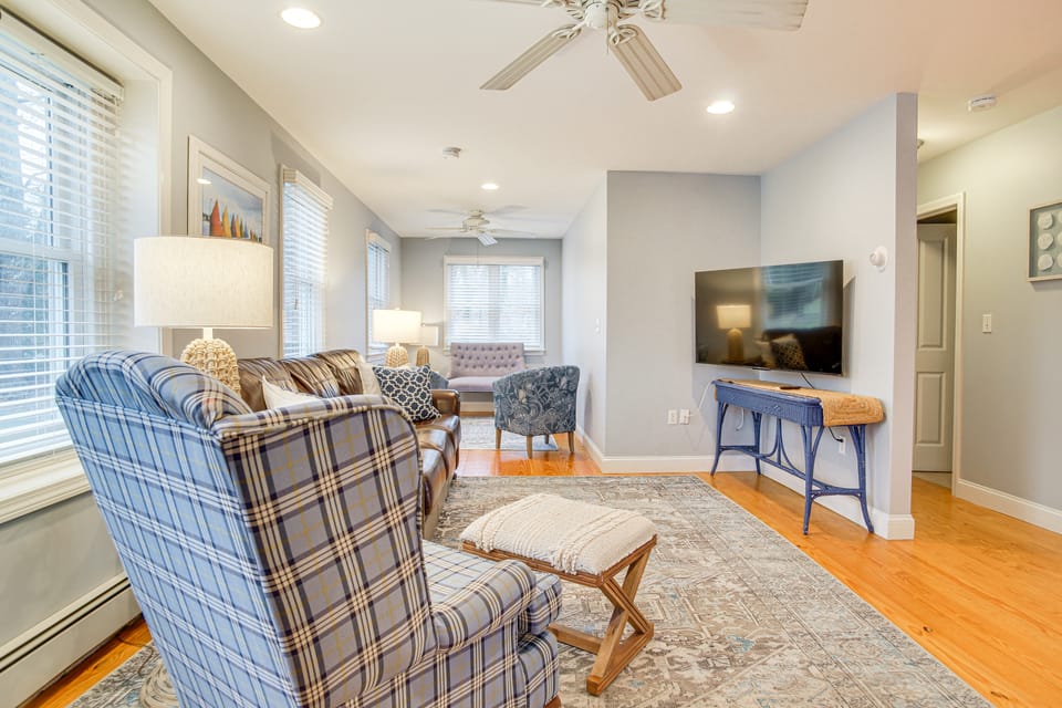 Fish, Golf & Relax Beachside: South Yarmouth Gem! House in South Yarmouth
