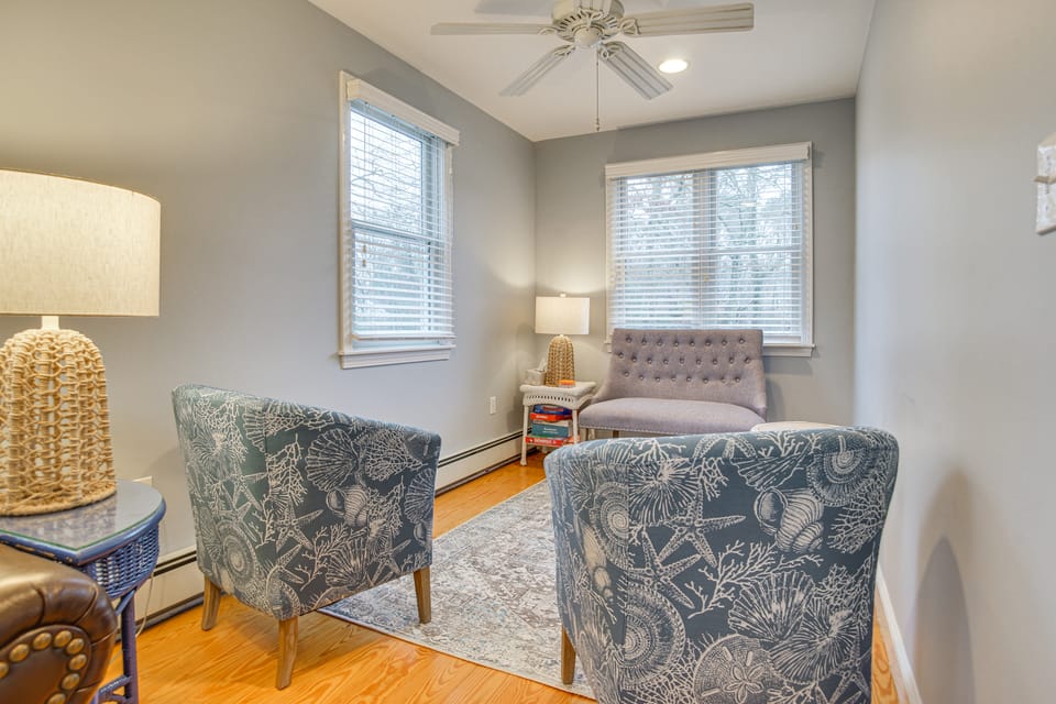 Fish, Golf & Relax Beachside: South Yarmouth Gem! House in South Yarmouth